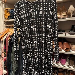 Michael Kors Black and White Geometric Long Sleeve Dress